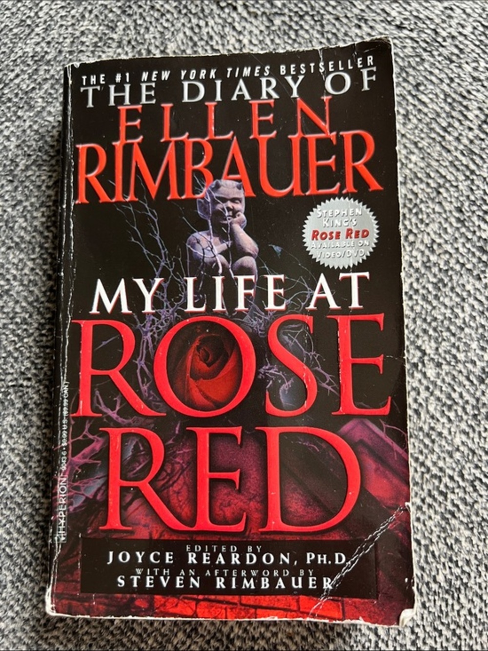 The Diary of Ellen Rimbauer: My Life at Rose Red - Red & Black Paperback